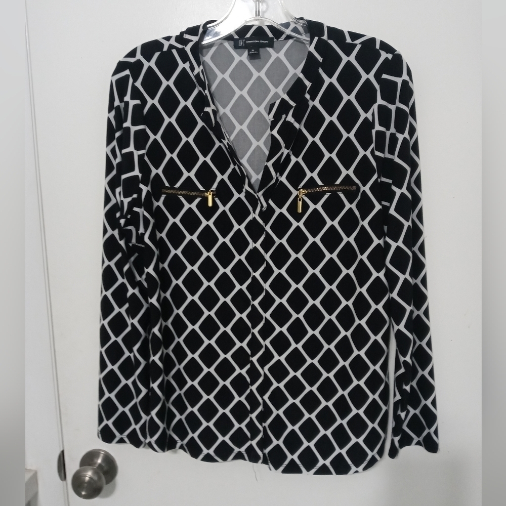 I.N.C. International Concepts Long sleeve Window Pane V Neck Blouse PL